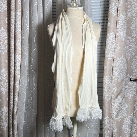 Knit Scarf with Fringe - Picture 1 of 2